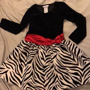 Girls dress